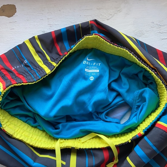 Nike Set - Picture 4 of 4